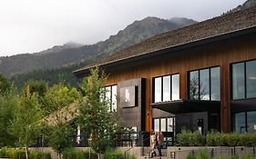 Hotel Gravity Haus Jackson Hole  3*